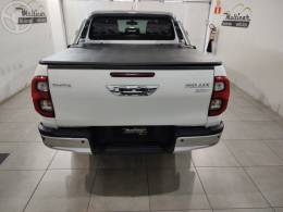 TOYOTA - HILUX - 2025/2025 - BRANCA - R$ 283.000,00
