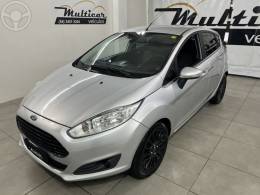 FORD - FIESTA 1.6 TITANIUM HATCH 16V FLEX 4P AUTOMÁTICO - 2014/2015 - PRATA - R$ 48.900,00
