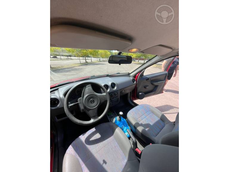 CHEVROLET - CELTA 1.0 MPFI SPIRIT 8V FLEX 4P MANUAL - 2009/2010 - VERMELHA - R$ 22.500,00