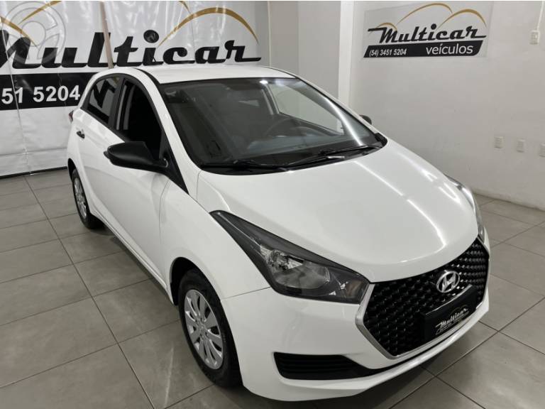 HYUNDAI - HB20 1.0 UNIQUE 12V FLEX 4P MANUAL - 2019/2019 - BRANCA - R$ 54.900,00