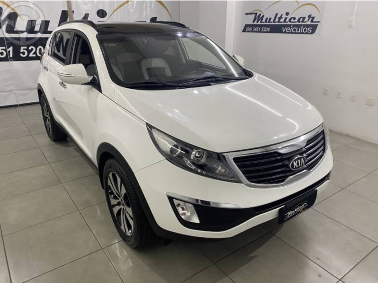 KIA MOTORS - SPORTAGE 2.0 EX 4X2 16V FLEX 4P AUTOMÁTICO - 2014/2014 - BRANCA - R$ 82.900,00