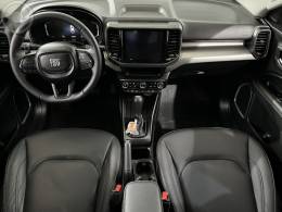FIAT - TORO 2.0 16V TURBO DIESEL VOLCANO AT9 4X4 AUTOMÁTICO - 2024/2024 - PRATA - R$ 159.900,00