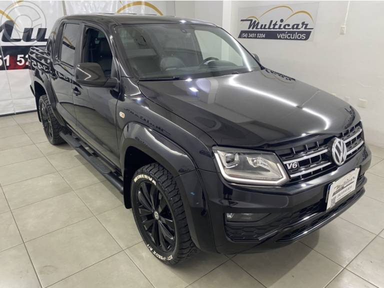 VOLKSWAGEN - AMAROK 3.0 V6 EXTREME CD DIESEL 4X4 AT 4P AUTOMÁTICO - 2020/2021 - PRETA - R$ 189.900,00