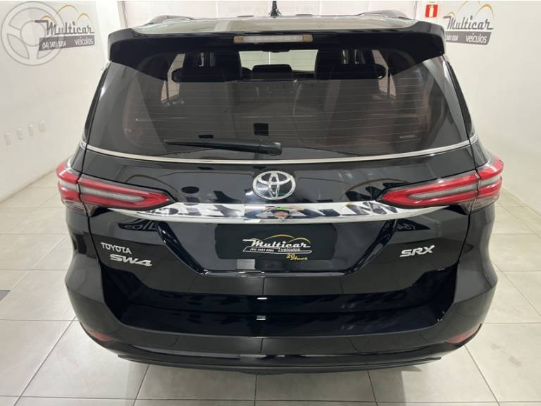 TOYOTA - HILUX SW4 2.8 SRX 4X4 16V TURBO INTERCOOLER DIESEL 4P AUTOMÁTICO - 2021/2021 - PRETA - R$ 283.900,00