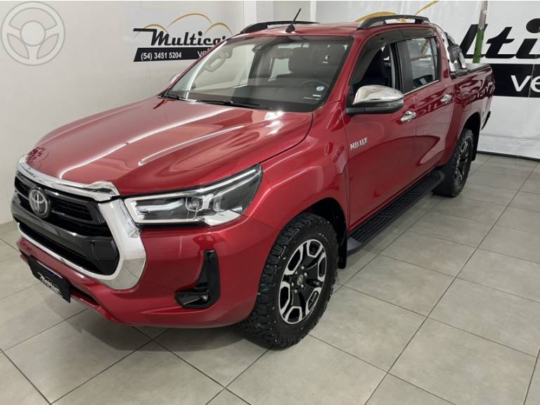 TOYOTA - HILUX 2.8 SRX 4X4 CD 16V DIESEL 4P AUTOMÁTICO - 2020/2021 - VERMELHA - R$ 239.900,00