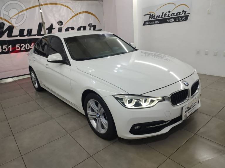 BMW - 320I - 2016/2017 - BRANCA - R$ 126.900,00