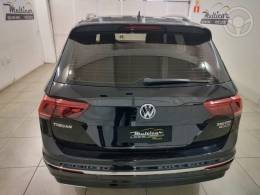 VOLKSWAGEN - TIGUAN 2.0 ALLSPACE R-LINE 350 TSI 4X4 4P - 2018/2018 - PRETA - R$ 154.900,00