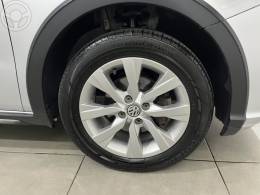 VOLKSWAGEN - GOL 1.0 MI TRACK 8V FLEX 4P MANUAL - 2018/2018 - PRATA - R$ 47.900,00