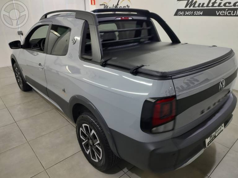 VOLKSWAGEN - SAVEIRO 1.6 MSI EXTREME CD 16V FLEX 2P MANUAL - 2023/2024 - CINZA - R$ 105.900,00