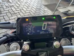 HONDA - CB 300F TWISTER ABS - 2025/2026 - VERMELHA - R$ 27.000,00