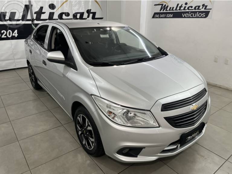 CHEVROLET - PRISMA 1.0 MPFI JOY 8V FLEX 4P MANUAL - 2017/2018 - PRATA - R$ 47.900,00