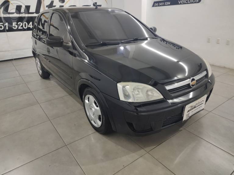 CHEVROLET - CORSA 1.4 MPFI MAXX 8V FLEX 4P MANUAL - 2012/2012 - PRETA - R$ 31.900,00