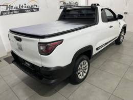 FIAT - STRADA 1.4 ENDURANCE CS PLUS 8V FLEX 2P MANUAL - 2021/2022 - BRANCA - R$ 74.900,00