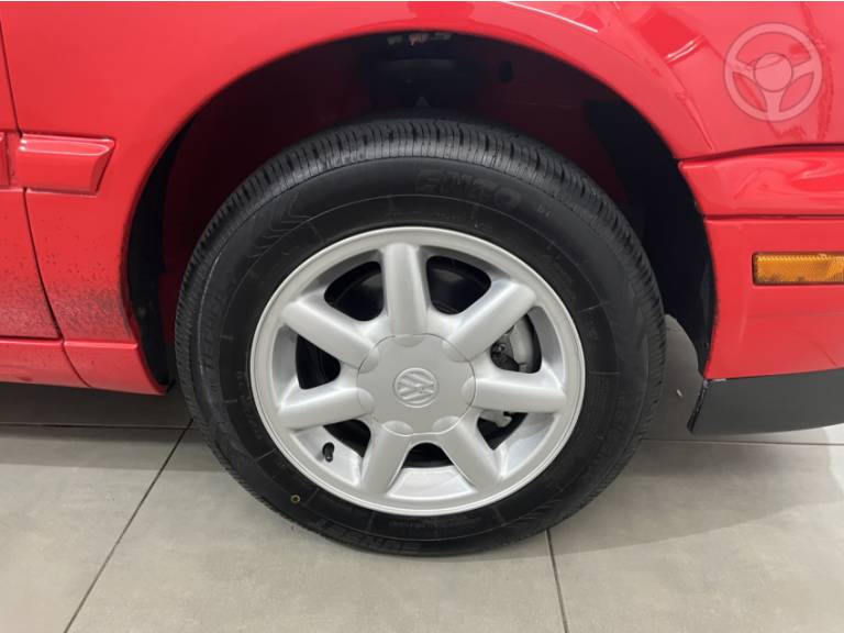 VOLKSWAGEN - GOLF 2.0 MI GLX 8V 4P MANUAL - 1996/1996 - VERMELHA - R$ 49.000,00