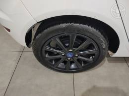 FORD - FIESTA 1.0 SEL ECOBOOST GTDI 12V 4P AUTOMÁTICO - 2018/2018 - BRANCA - R$ 62.500,00