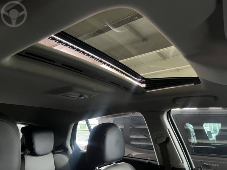 CHEVROLET - TRACKER 1.8 MPFI LTZ 4X2 16V FLEX 4P AUTOMÁTICO - 2014/2014 - PRETA - R$ 67.900,00