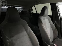 CHEVROLET - ONIX 1.0 LT 12V FLEX 4P MANUAL - 2021/2021 - PRATA - R$ 73.500,00