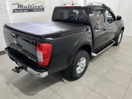 NISSAN - FRONTIER 2.3 LE 4X4 CD BI TURBO DIESEL 4P AUTOMÁTICO - 2018/2018 - PRETA - R$ 135.500,00