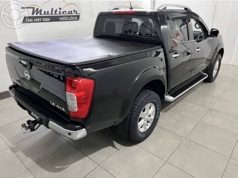 NISSAN - FRONTIER 2.3 LE 4X4 CD BI TURBO DIESEL 4P AUTOMÁTICO - 2018/2018 - PRETA - R$ 135.500,00