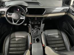 VOLKSWAGEN - TAOS 1.4 16V LAUNCHING TSI FLEX 4P AUTOMÁTICO - 2022/2022 - BEGE - R$ 147.900,00
