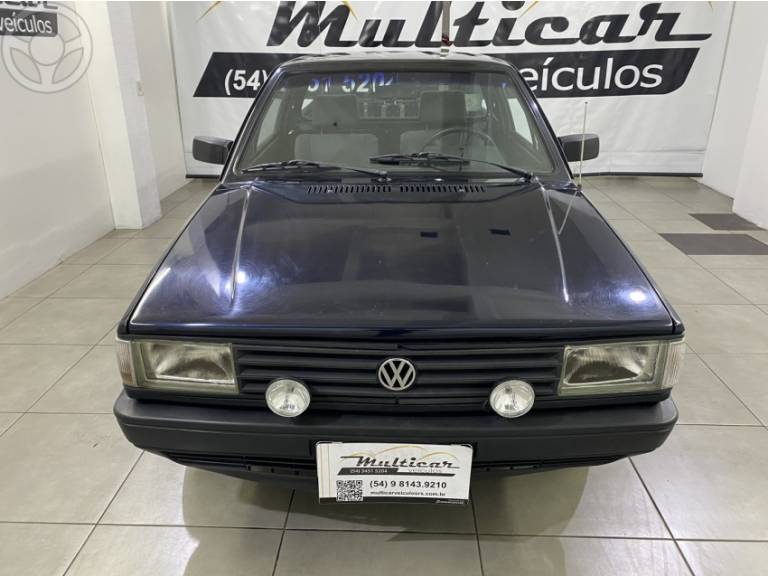 VOLKSWAGEN - SAVEIRO 1.6 CL CS 8V 2P MANUAL - 1989/1989 - AZUL - R$ 50.000,00