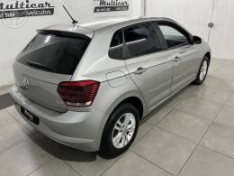 VOLKSWAGEN - POLO 1.6 MSI TOTAL FLEX MANUAL - 2021/2021 - PRATA - R$ 74.500,00