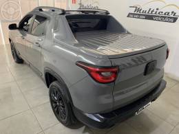 FIAT - TORO 2.0 16V ULTRA 4X4 AT9 DIESEL 4P AUTOMÁTICO - 2023/2024 - CINZA - R$ 188.900,00