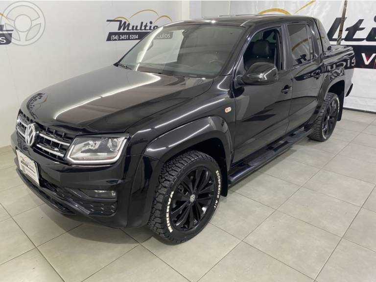 VOLKSWAGEN - AMAROK 3.0 V6 EXTREME CD DIESEL 4X4 AT 4P AUTOMÁTICO - 2020/2021 - PRETA - R$ 189.900,00