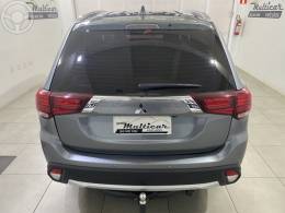 MITSUBISHI - OUTLANDER 3.0 GT 4X4 V6 24V 4P AUTOMÁTICO - 2018/2018 - CINZA - R$ 122.000,00