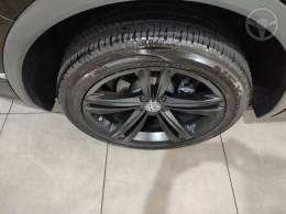 VOLKSWAGEN - TIGUAN 2.0 ALLSPACE R-LINE 350 TSI 4X4 4P - 2018/2018 - PRETA - R$ 154.900,00