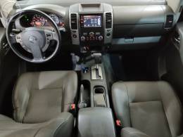 NISSAN - FRONTIER 2.5 SL 4X4 CD TURBO ELETRONIC DIESEL 4P AUTOMÁTICO - 2014/2015 - PRETA - R$ 109.900,00