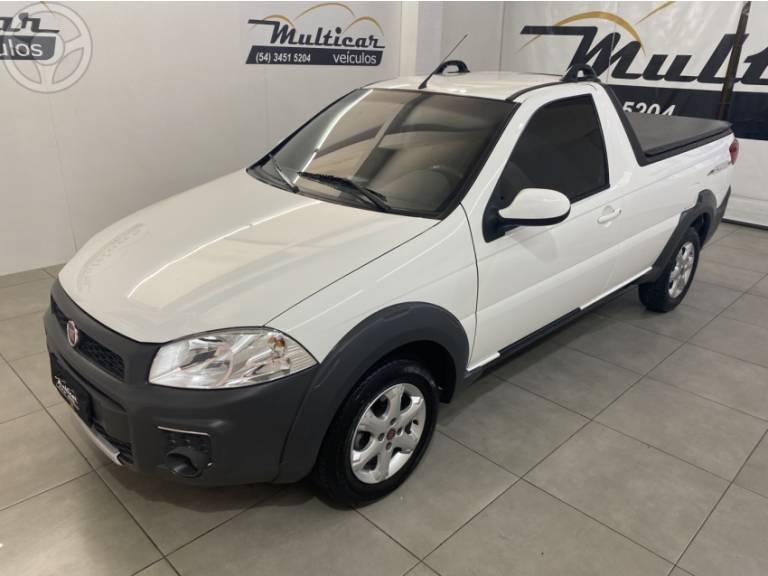 FIAT - STRADA 1.4 FREEDOM CS 8V FLEX 2P MANUAL - 2019/2020 - BRANCA - R$ 67.500,00