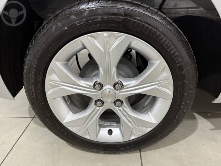 CHEVROLET - ONIX 1.0 LTZ 12V TURBO FLEX 4P MANUAL - 2022/2023 - PRATA - R$ 81.900,00