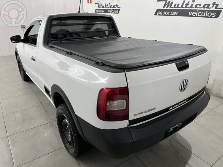 VOLKSWAGEN - SAVEIRO 1.6 MI CS 8V FLEX 2P MANUAL G.VI - 2014/2014 - BRANCA - R$ 42.000,00