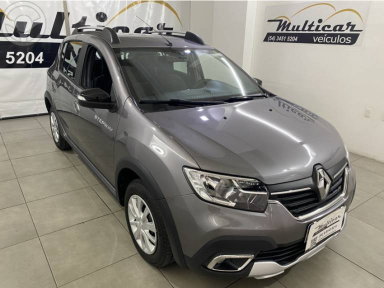 RENAULT - SANDERO 1.0 ZEN 12V FLEX 4P MANUAL - 2023/2024 - CINZA - R$ 78.000,00