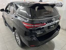 TOYOTA - HILUX SW4 2.8 SRX 4X4 16V TURBO INTERCOOLER DIESEL 4P AUTOMÁTICO - 2021/2021 - PRETA - R$ 283.900,00