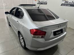 HONDA - CITY 1.5 EX 16V FLEX 4P AUTOMÁTICO - 2010/2011 - PRATA - R$ 52.900,00
