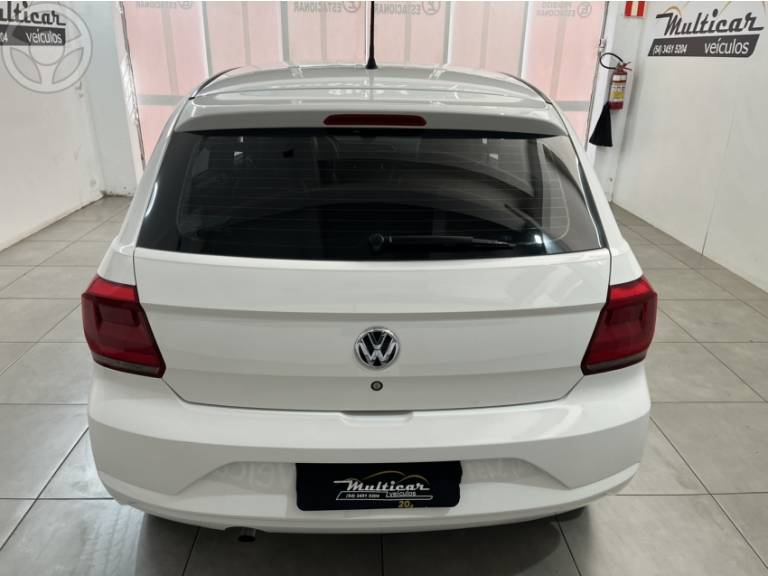 VOLKSWAGEN - GOL 1.0 12V MPI TOTALFLEX 4P MANUAL - 2019/2019 - BRANCA - R$ 42.500,00