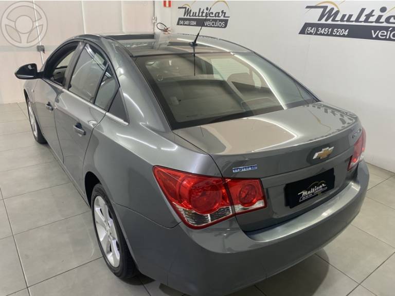 CHEVROLET - CRUZE 1.8 LT 16V FLEX 4P AUTOMÁTICO - 2012/2012 - CINZA - R$ 53.900,00