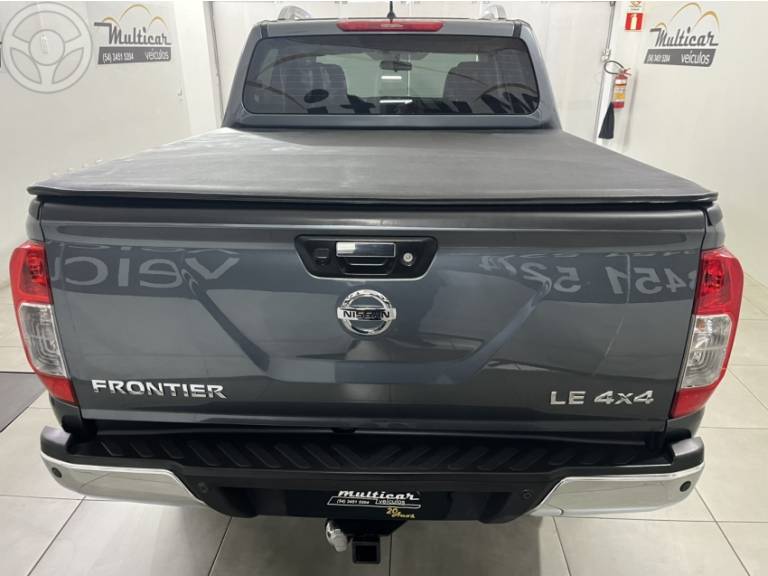 NISSAN - FRONTIER 2.3 LE 4X4 CD BI TURBO DIESEL 4P AUTOMÁTICO - 2019/2019 - CINZA - R$ 149.900,00