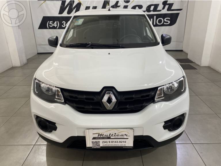 RENAULT - KWID 1.0 12V SCE FLEX ZEN MANUAL - 2021/2022 - BRANCA - R$ 49.500,00