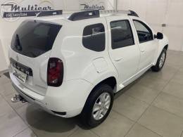 RENAULT - DUSTER 2.0 DYNAMIQUE 4X2 16V FLEX 4P AUTOMÁTICO - 2016/2016 - BRANCA - R$ 61.900,00