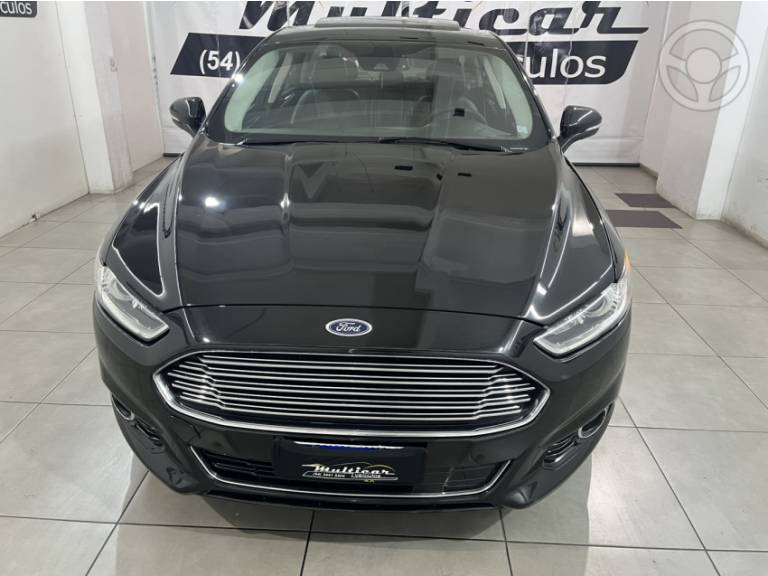 FORD - FUSION 2.0 TITANIUM AWD 16V 4P AUTOMÁTICO - 2014/2015 - PRETA - R$ 78.500,00
