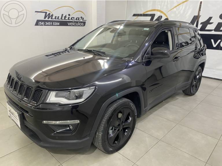 JEEP - COMPASS 2.0 16V FLEX LONGITUDE AUTOMÁTICO - 2021/2021 - PRETA - R$ 112.900,00