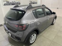 RENAULT - SANDERO 1.0 ZEN 12V FLEX 4P MANUAL - 2023/2024 - CINZA - R$ 78.000,00