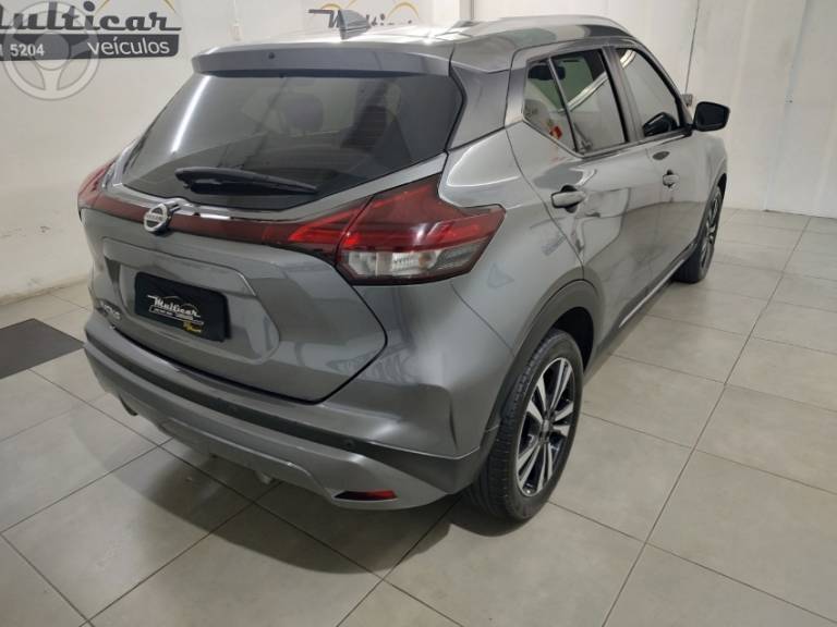 NISSAN - KICKS 1.6 ADVANCE 16V FLEX 4P AUTOMÁTICO - 2021/2022 - CINZA - R$ 101.000,00