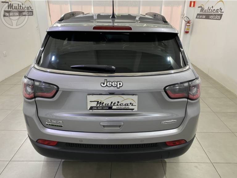 JEEP - COMPASS 2.0 16V DIESEL LONGITUDE 4X4 AUTOMÁTICO - 2019/2019 - CINZA - R$ 122.000,00