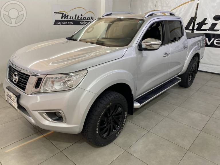 NISSAN - FRONTIER 2.3 LE 4X4 CD BI TURBO DIESEL 4P AUTOMÁTICO - 2018/2018 - PRATA - R$ 144.900,00