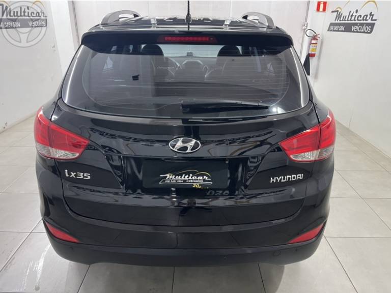 HYUNDAI - IX35 2.0 MPFI GLS 4X2 16V 4P AUTOMÁTICO - 2011/2012 - PRETA - R$ 67.900,00