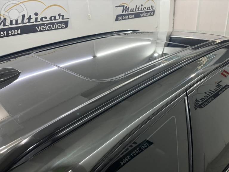 VOLVO - XC60 2.0 D5 MOMENTUM AWD DIESEL 4P AUTOMÁTICO - 2018/2019 - CINZA - R$ 159.900,00